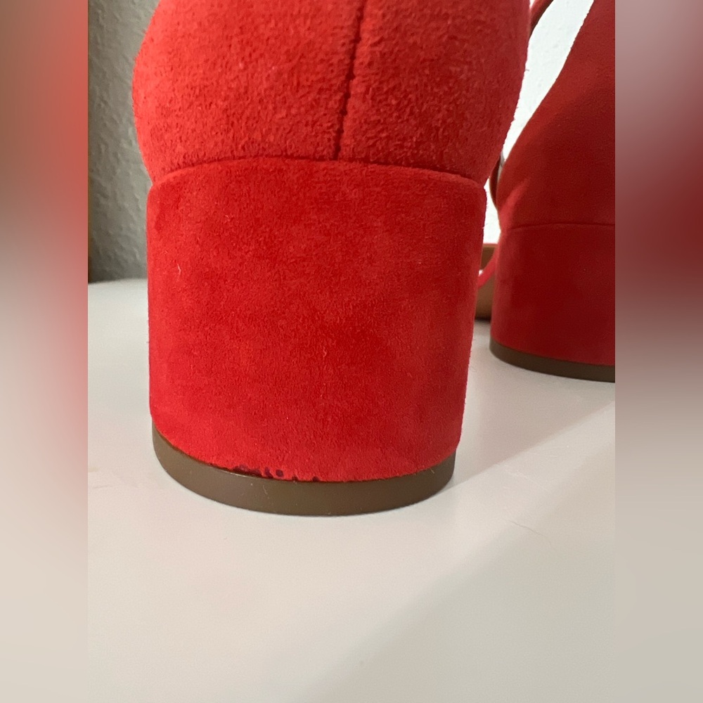 Franco Sarto Rosalina Suede Block Heel Sandal Red Size‎ 7 Minimalist Normcore - Picture 9 of 10